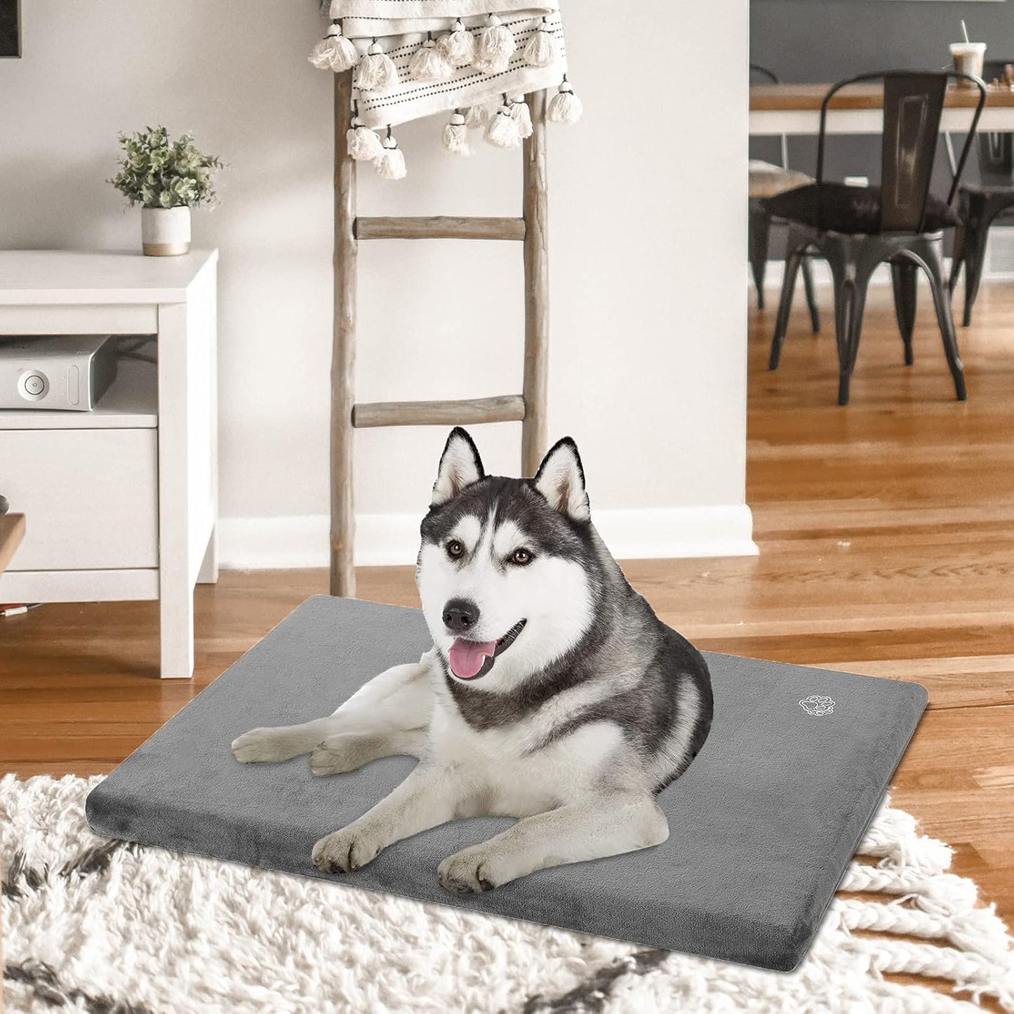 Stylish Dog Bed Mat Dog Crate Pad Mattress Reversible (Cool and Warm), Water Proof Linings, Removable Machine Washable Cover, Firm Support Pet Crate Bed for Small to Xx-Large Dogs, Grey